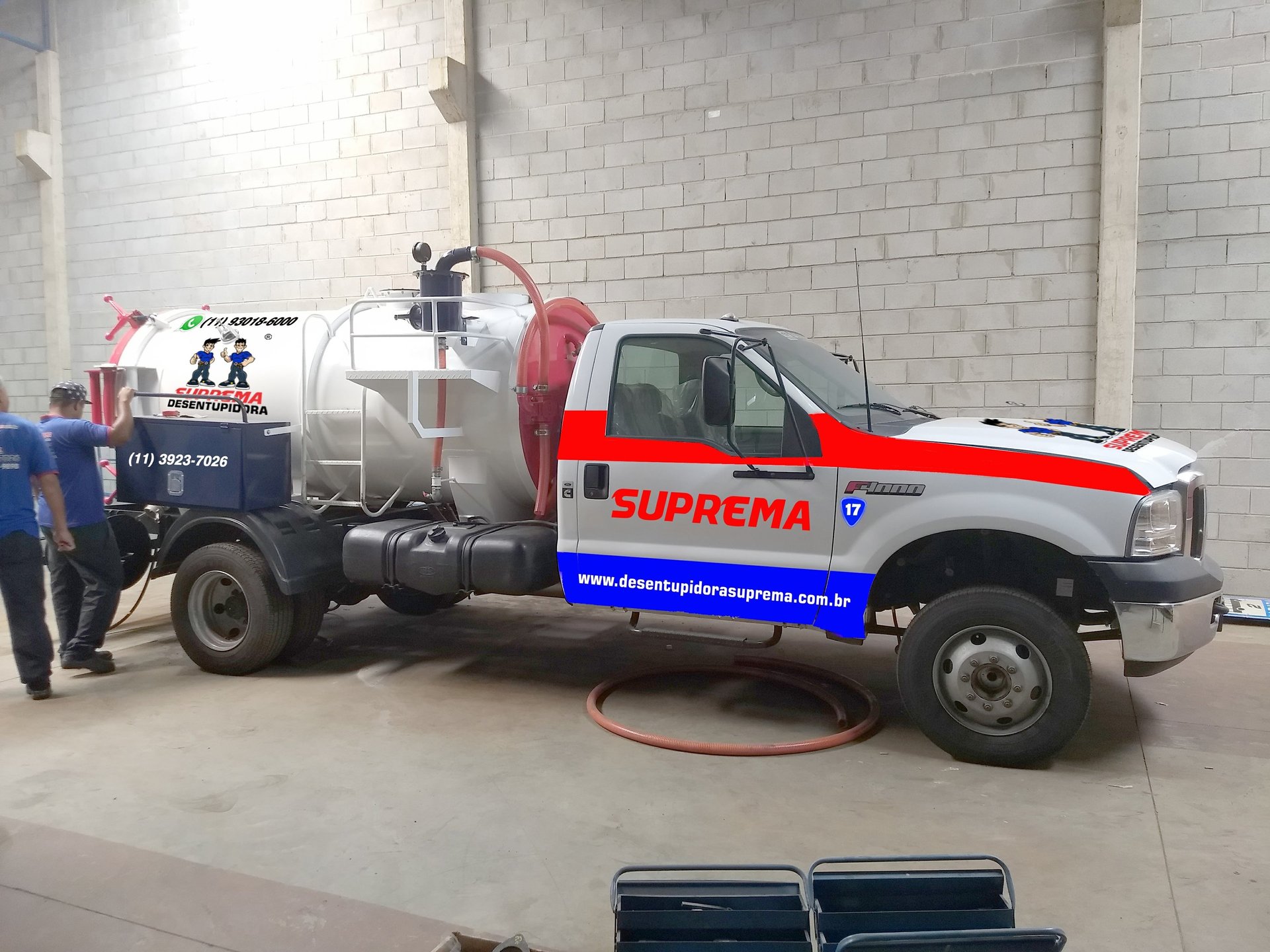 hidrojateamento e sucção no caminhão