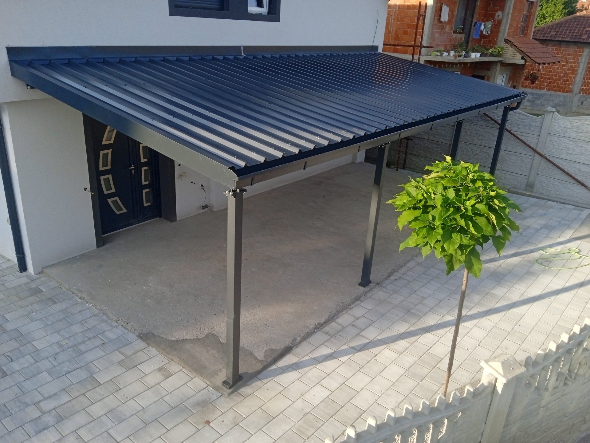 nadstresnice, celicna konstrukcija, krovni paneli, oluci, opsivka