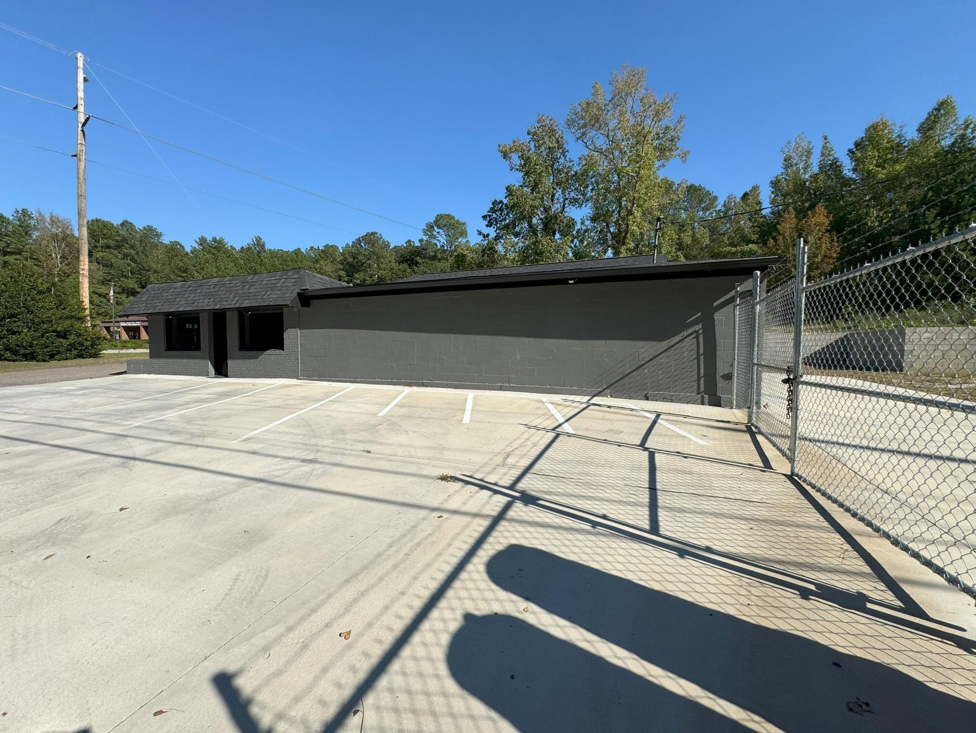 Image of Wildcats Office on Augusta Road in Warrenville