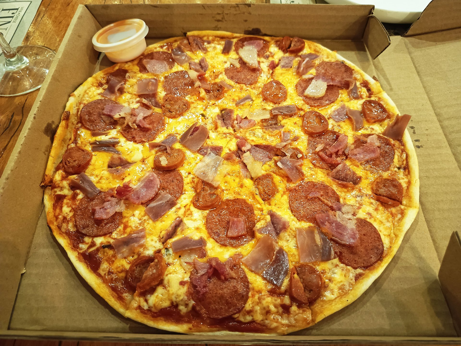 Pizza Girl - Fino Deli - Marikina City