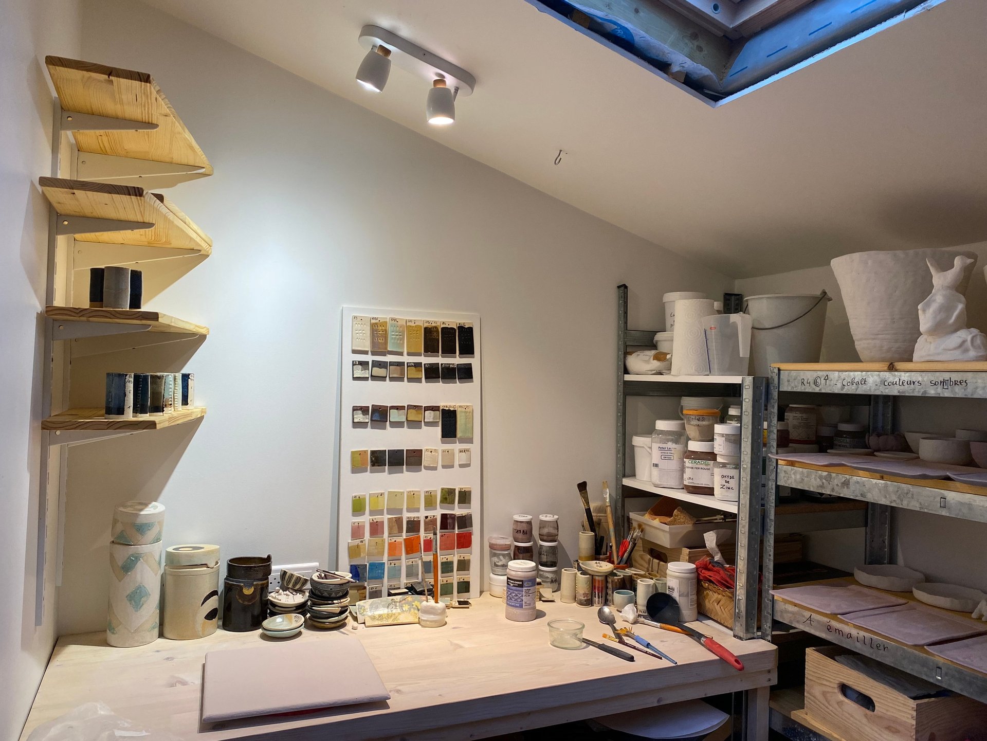 atelier d'émaillage de poteries