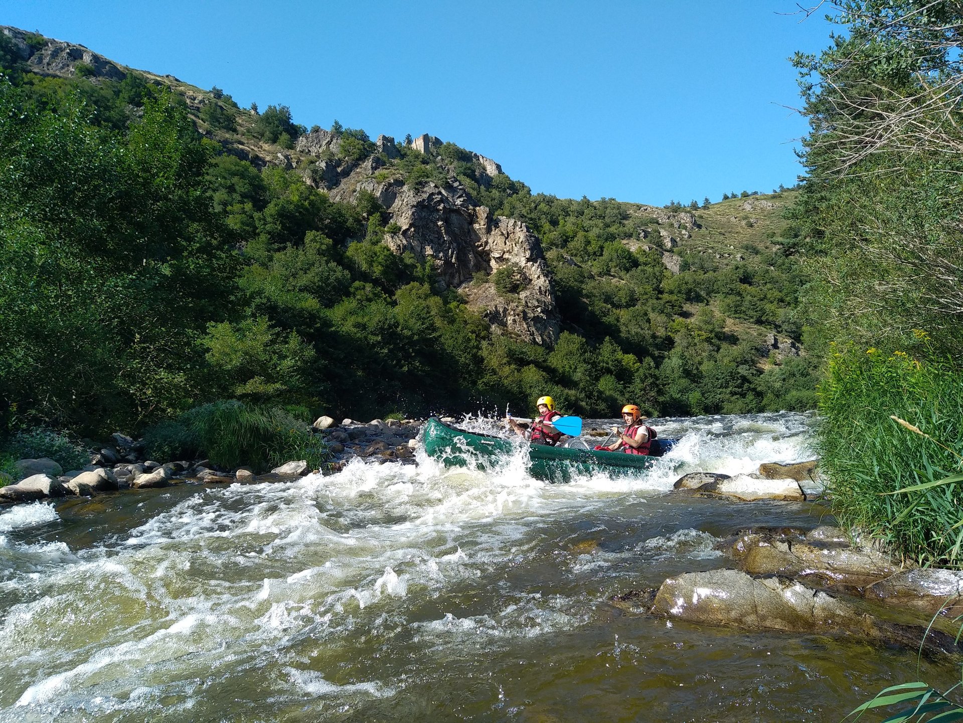 descente guidée allier bivouac sauvage nature rivière