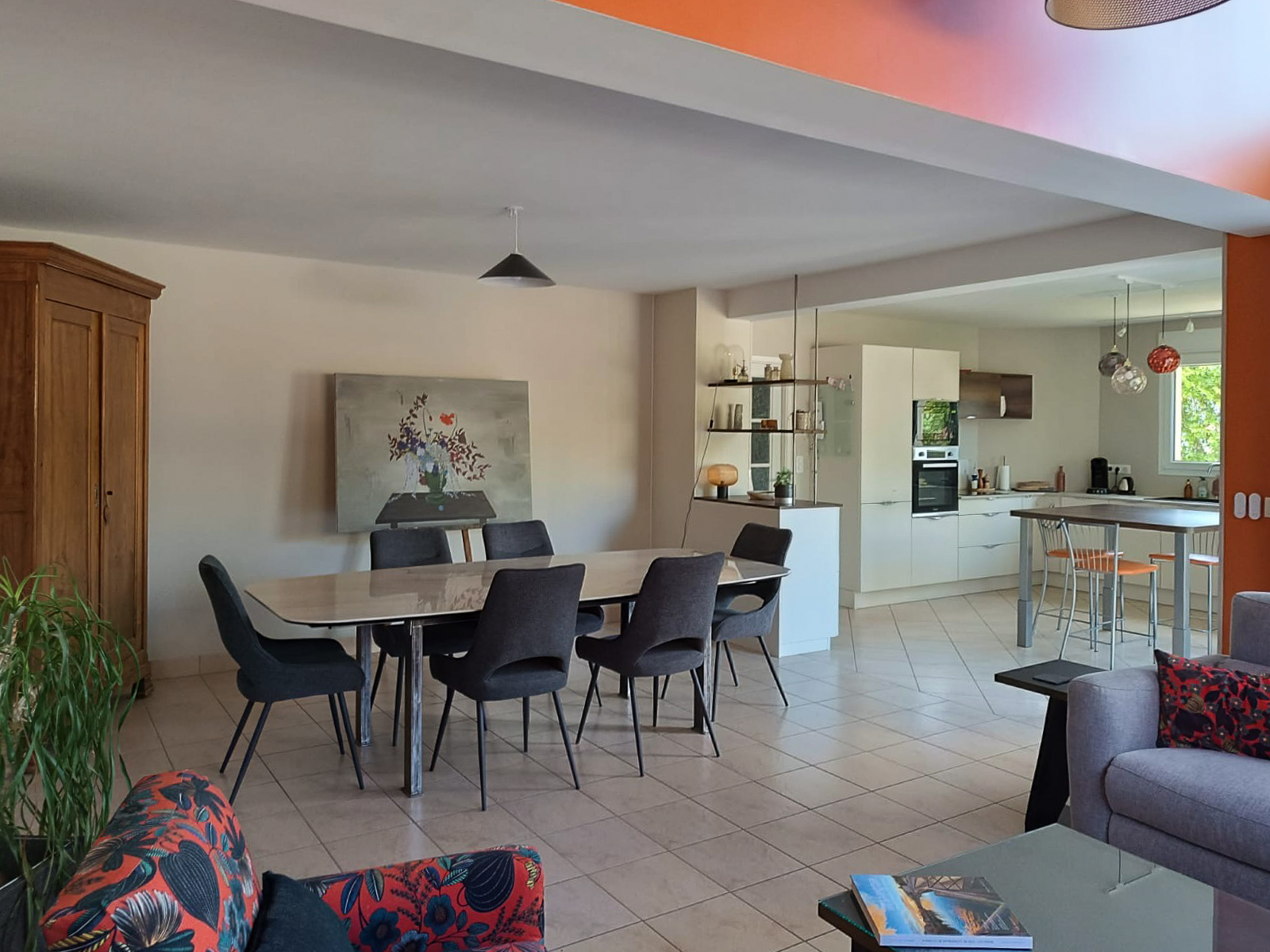 Salle à manger table 6 personnes armoire Fresnel Besançon rénovation intérieur