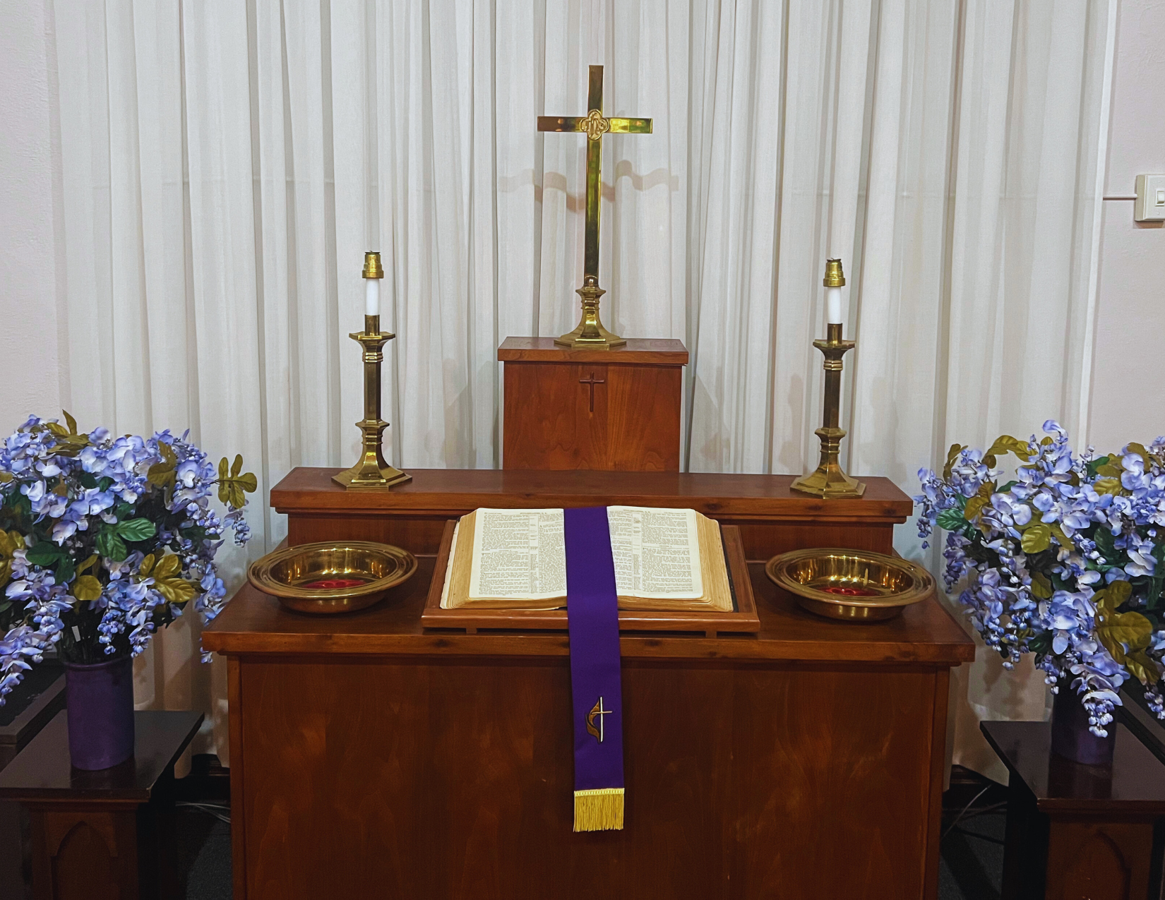 Moran UMC Bible and Offering pans