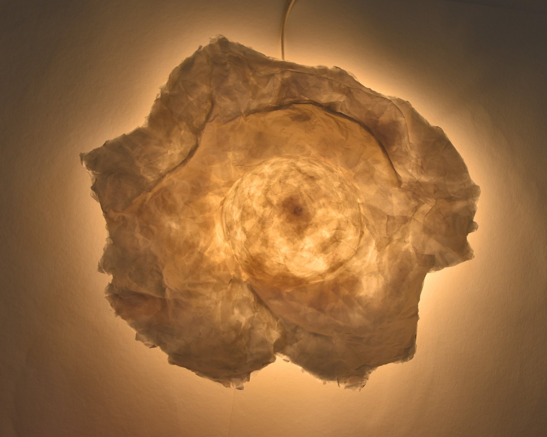 wall light paper sculpture Sète hat