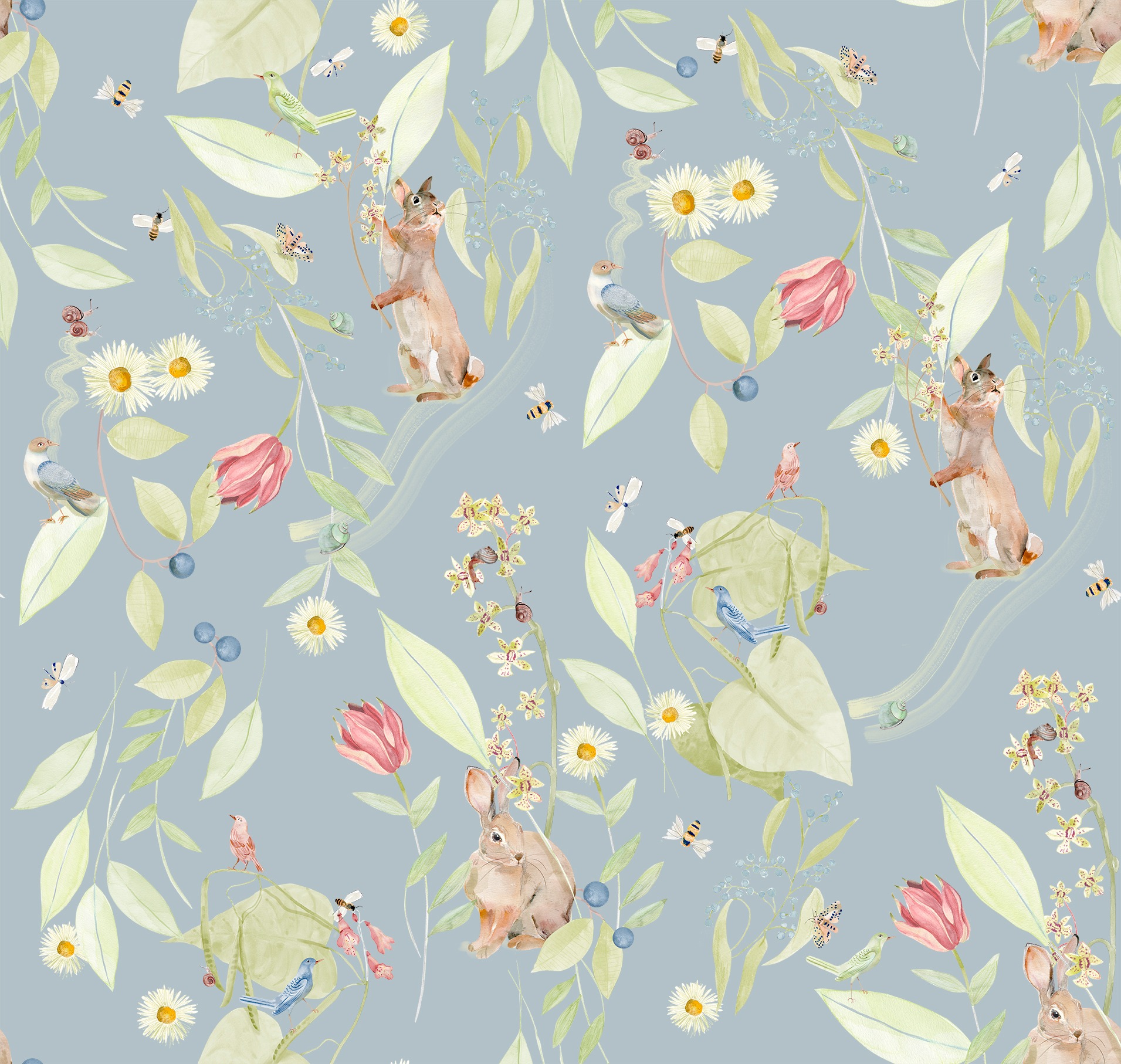 Estampa infantil de fundo azul de jardim com pequenos animais, flores e folhas pintados a mão