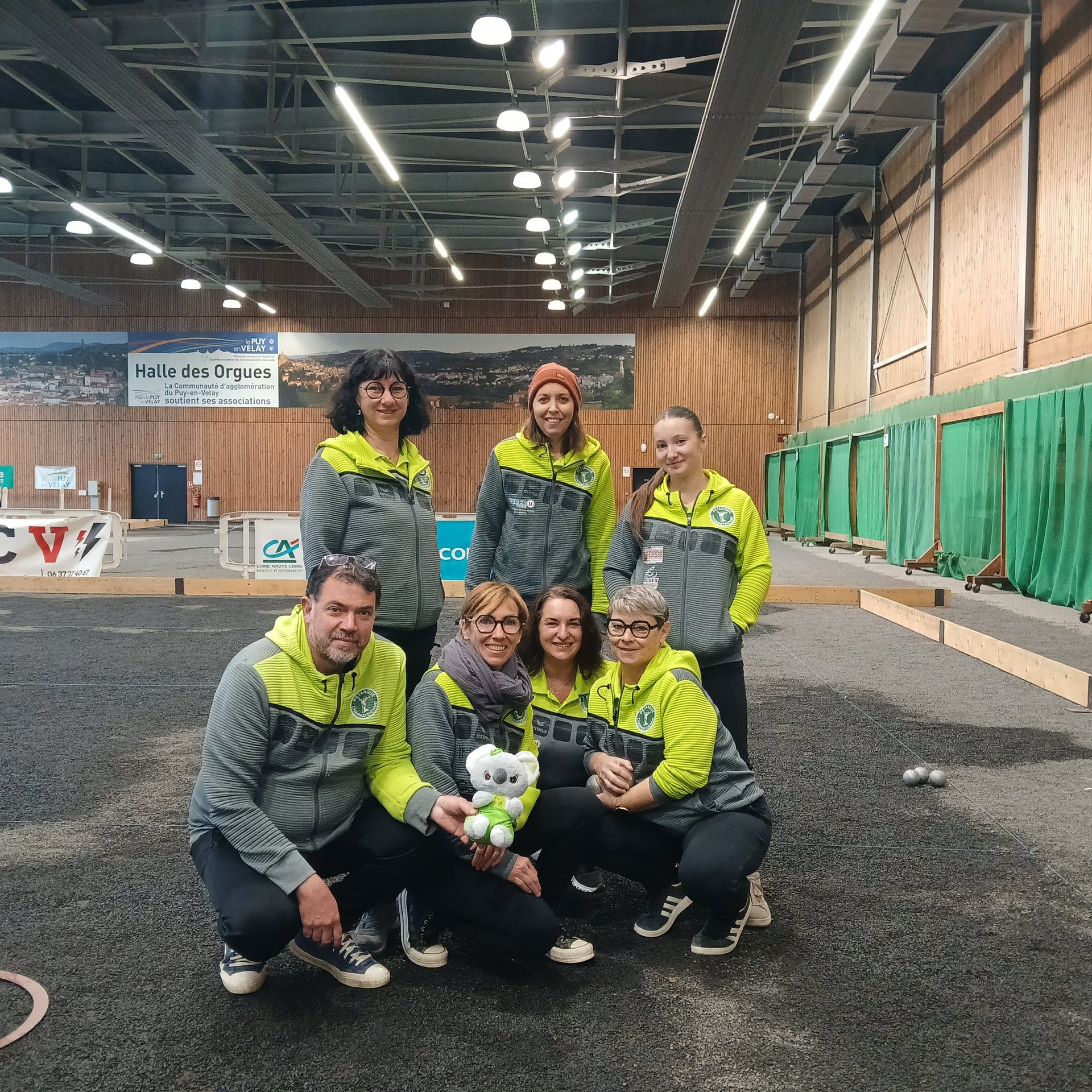 Equipe de pétanque féminine de CNC Charnay-les-Mâcon