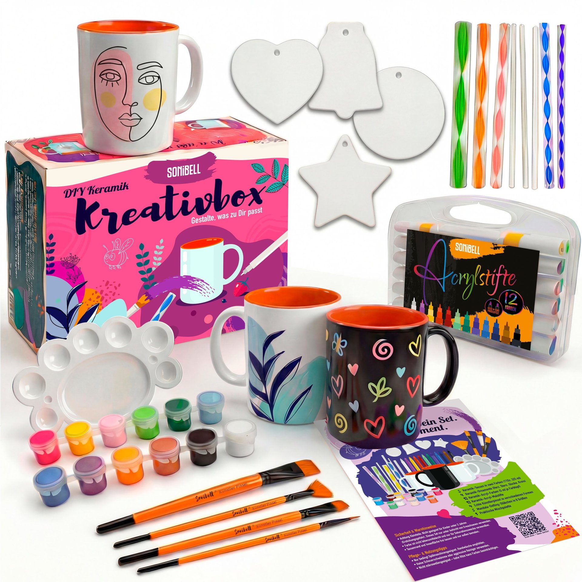 Keramiktassen mit Acrylfarben und Stiften im Kreativset