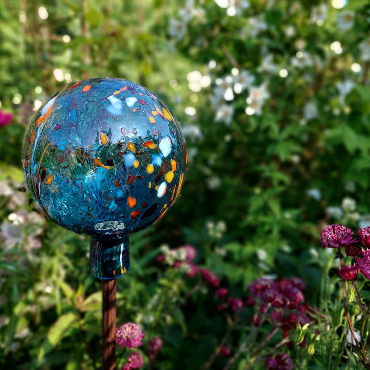 Ankes-glas-glaskulor-tradgardsdekoration-utomhus