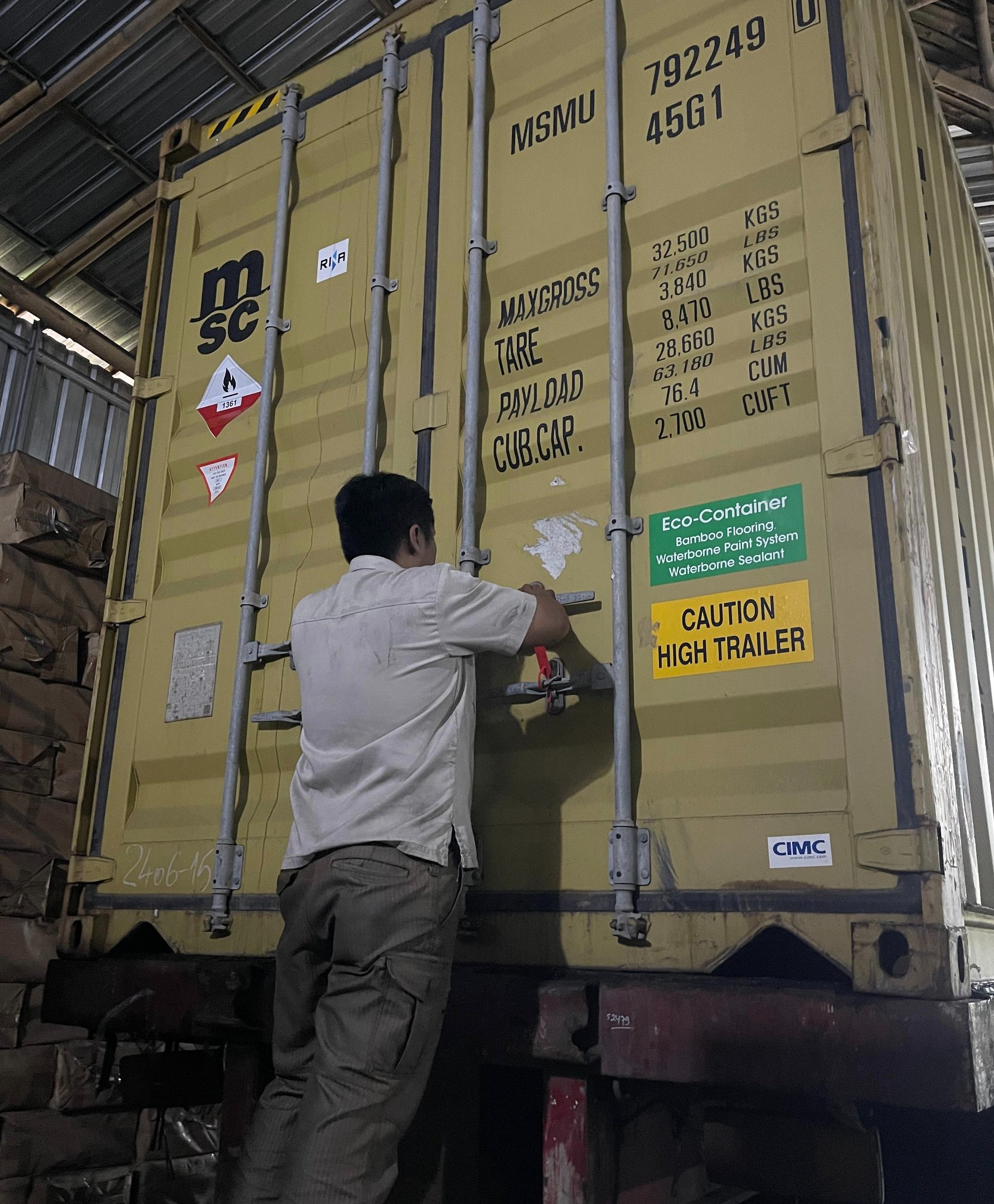 Stuffing Premium Coconut Charcoal Briquette Indonesia