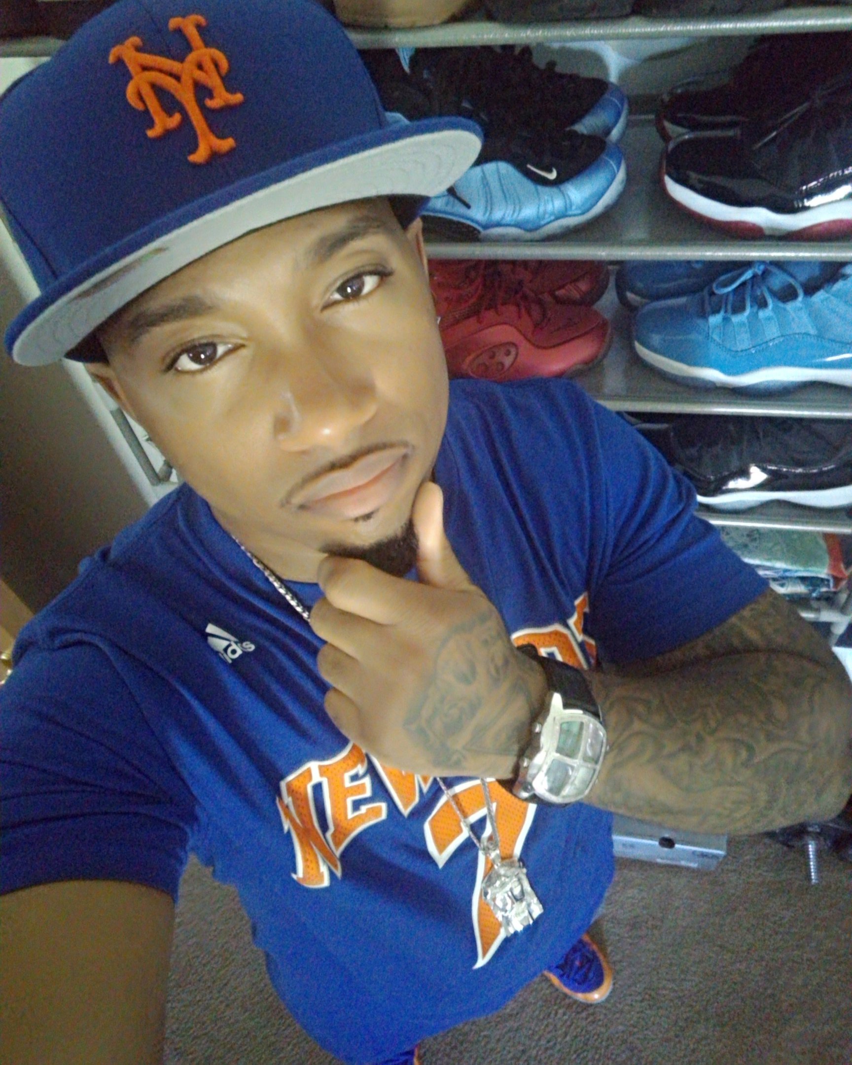 brian-j-clark-ramello-haze-singer-songwriter-music-producer-clark-going-crazy-2