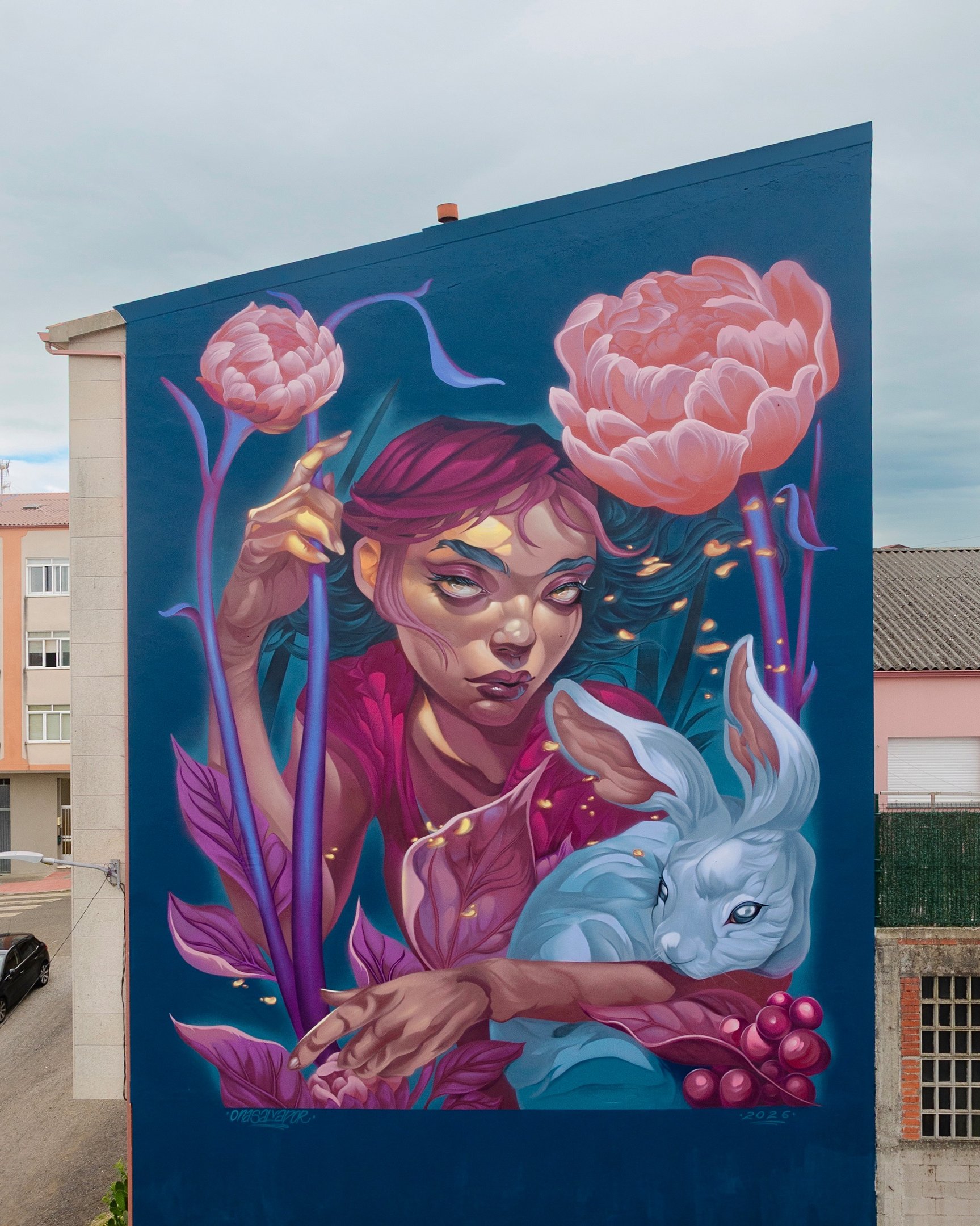 La Vigilia, mural pintado en Carballo, Galicia - Arte público, obra de gran formato.