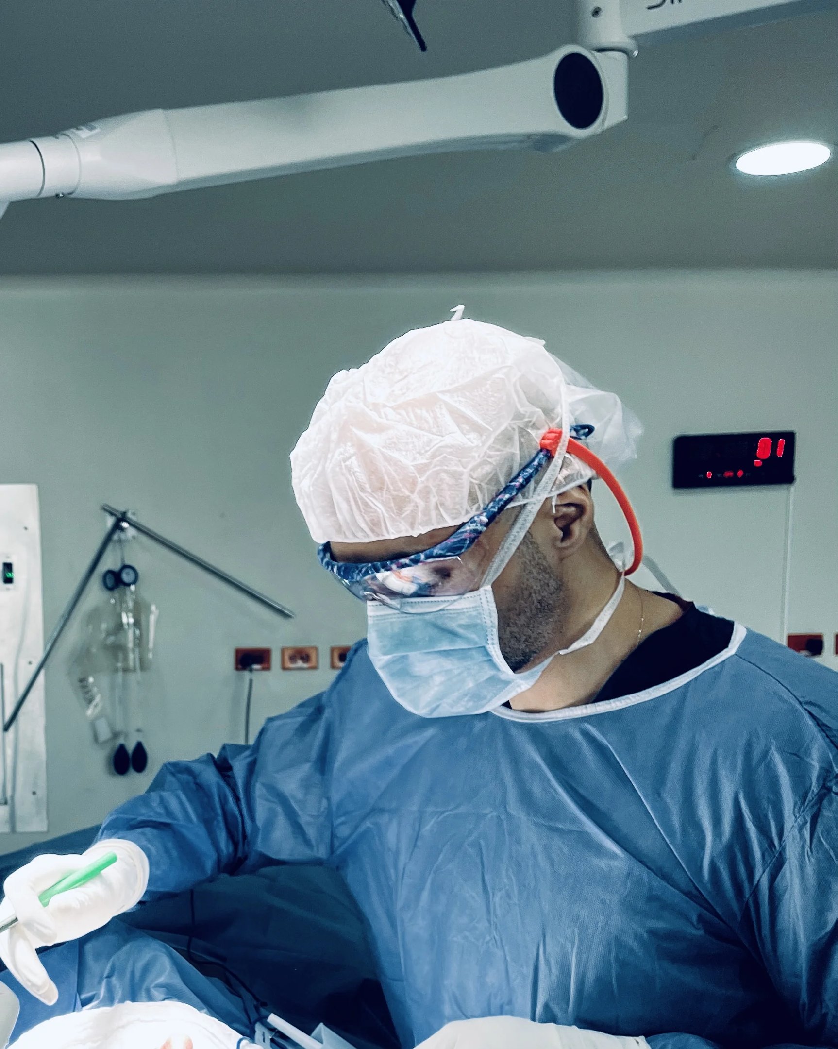 Mejor cirujano plástico Bogotá Colombia