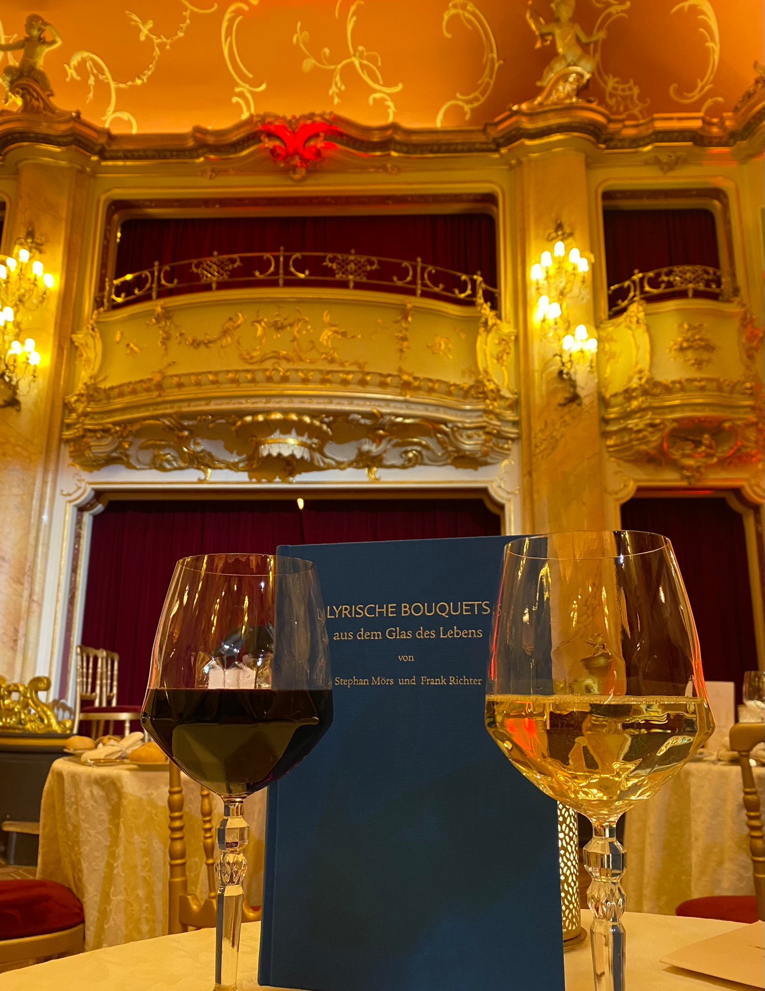 Cover des Gedichtbandes Lyrische Bouquets aus dem Glas des Lebens von Frank L. Richter