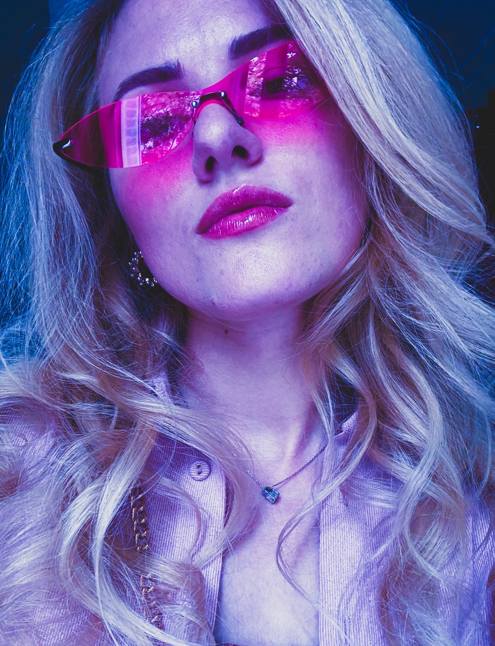 Juknette's image and style is all about dreamy pop