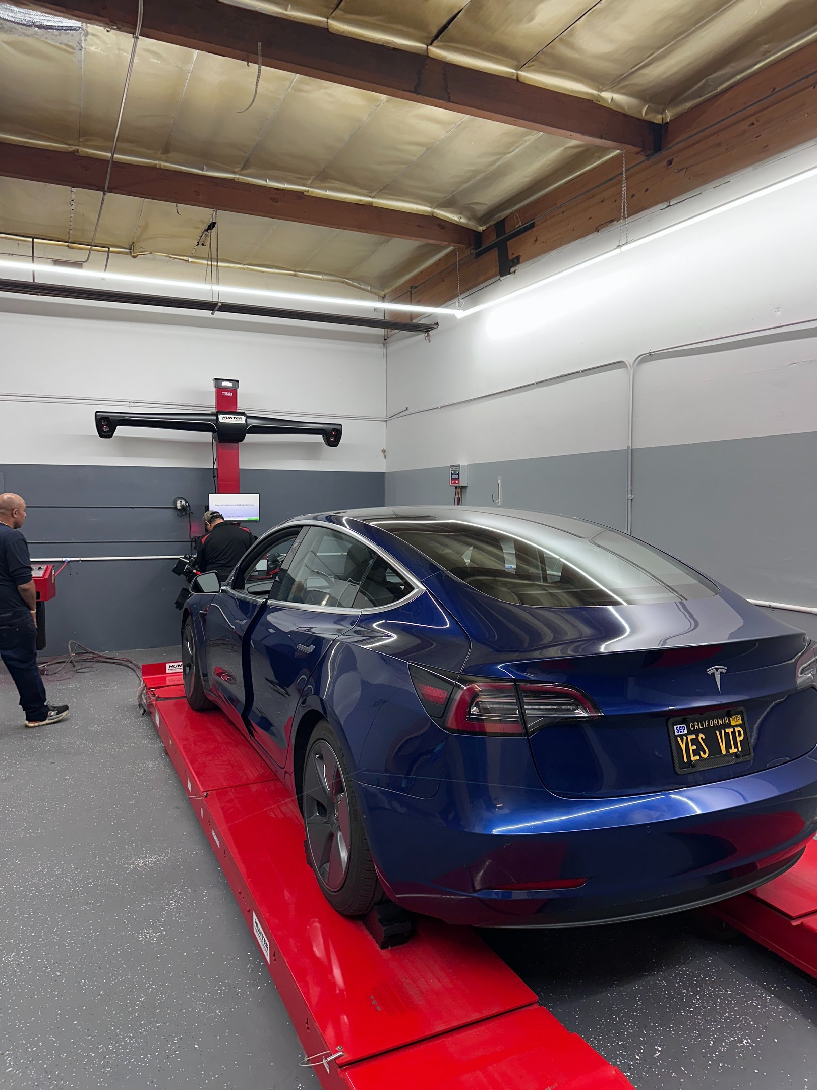 4-wheel alignment Tesla Model 3