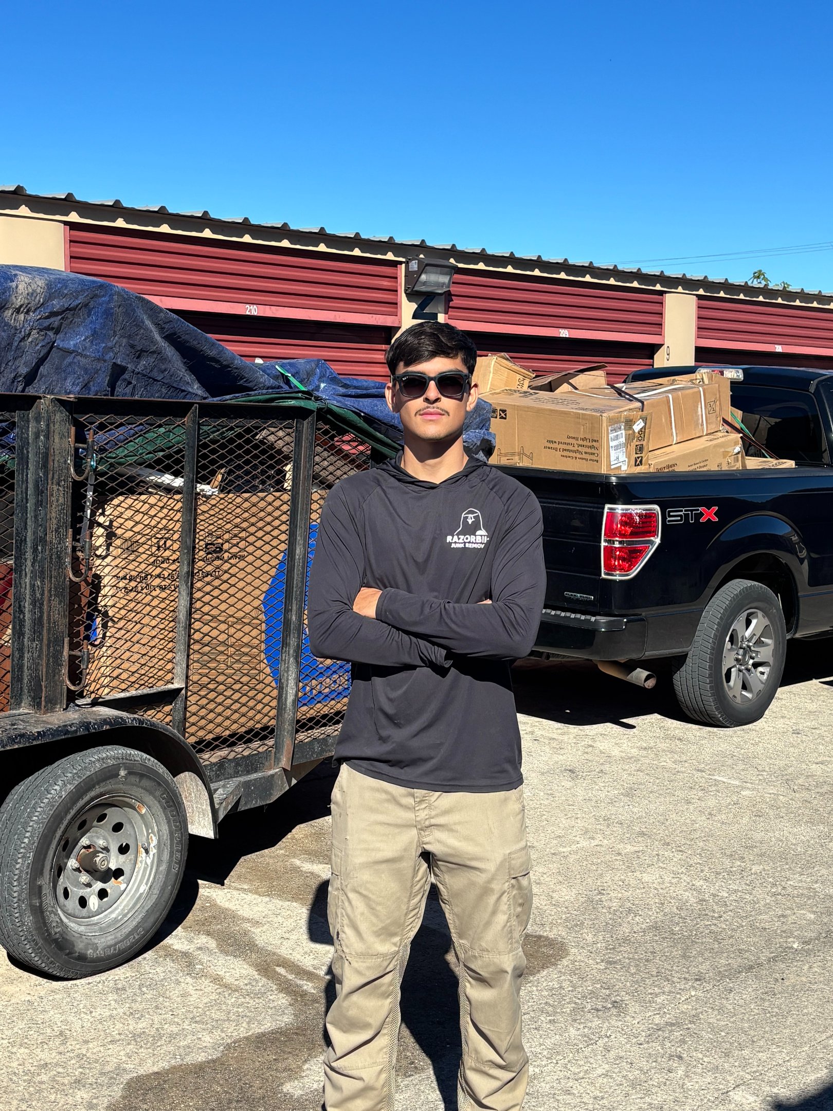 Owner Of Razorbill Junk Removal