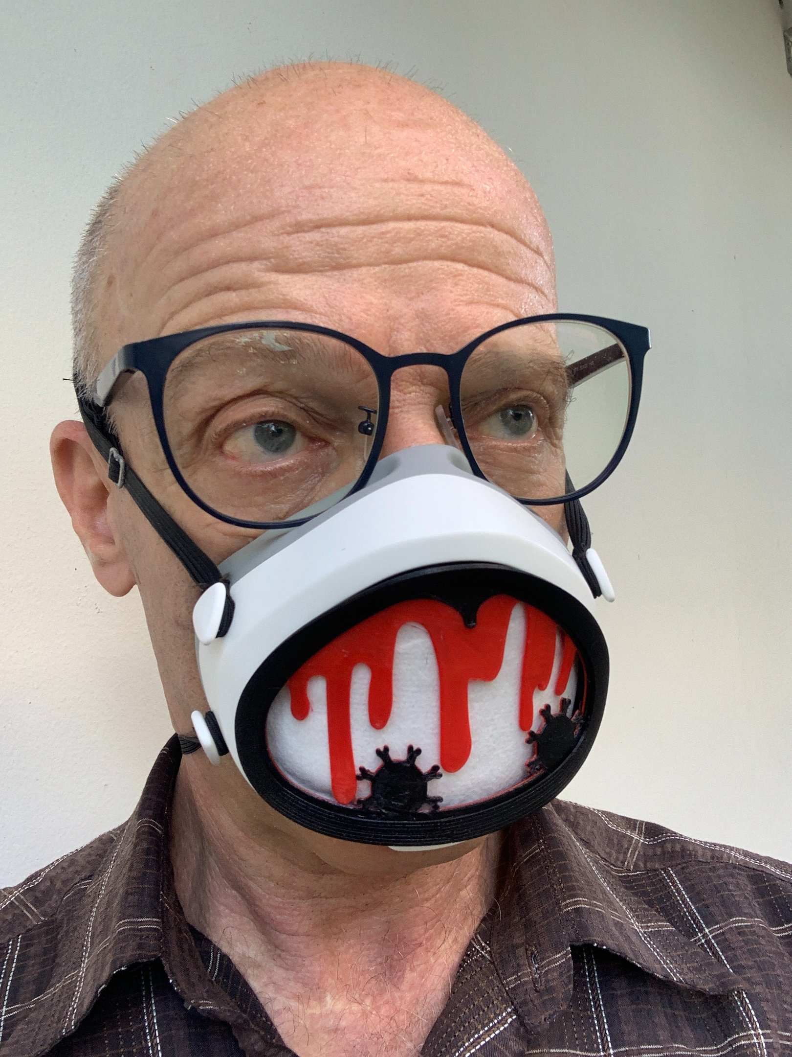 flo-40: Flomask with Halloween-Bloody Virus decoration