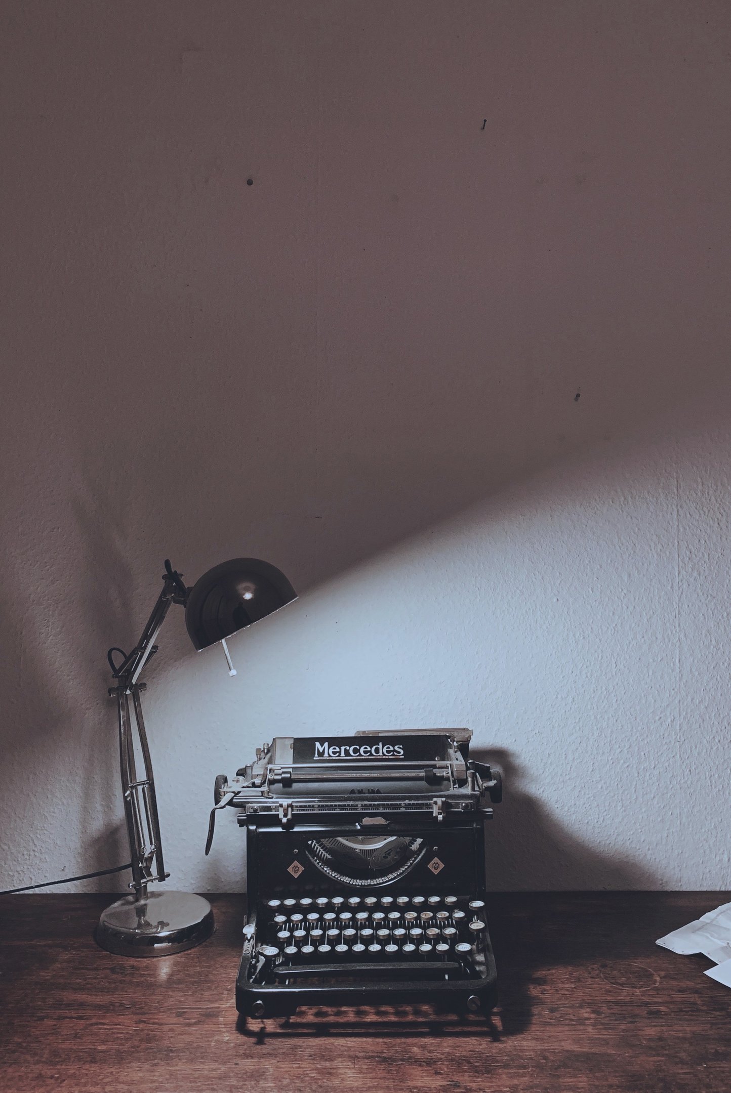 typewriter-image
