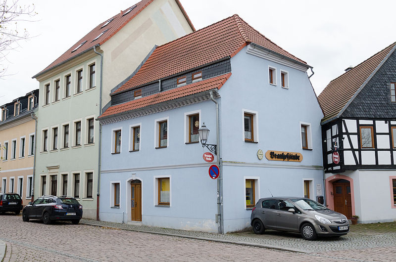 Quelle: https://commons.m.wikimedia.org/wiki/File:Hainichen,_Brauhofstra%C3%9Fe_7-001.jpg 16.09.2020, 09:13 Uhr