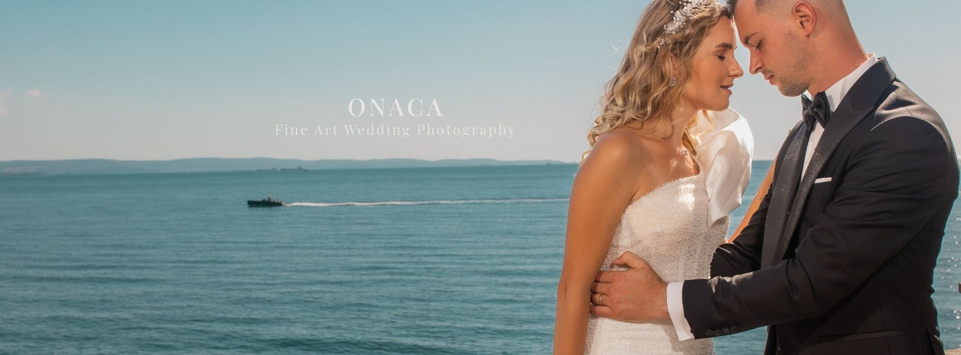 fotograf nunta Oradea – ONACA Studio moment autentic sedinta foto Oradea studio lumina naturala 