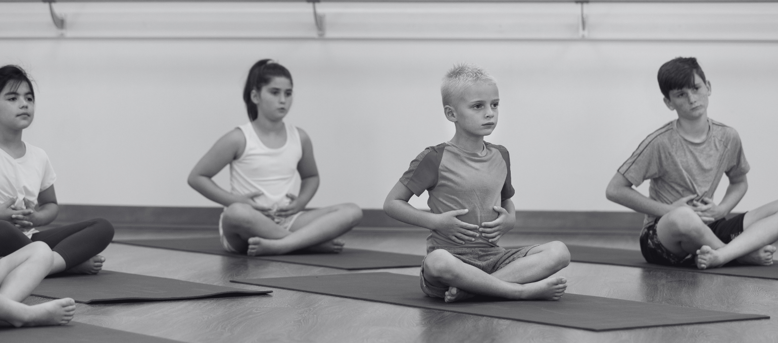 Йога за деца с Иво