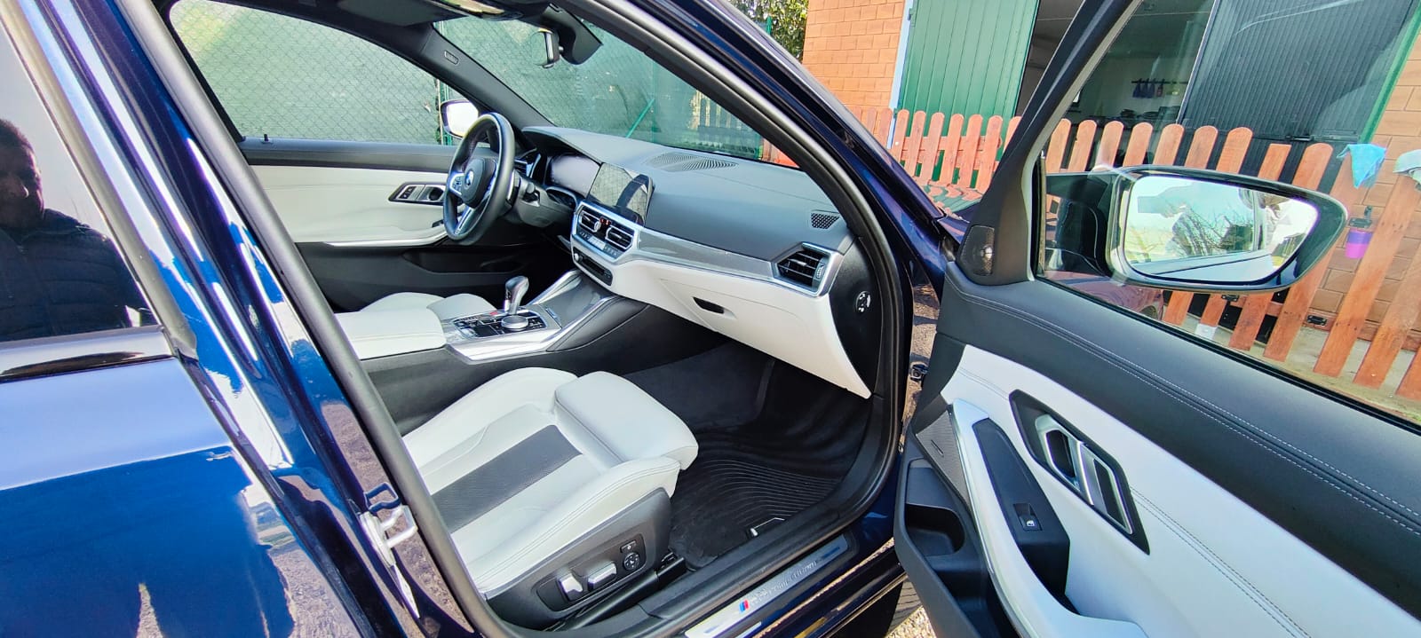 BMW M2 - Pulizia e lavaggio interni