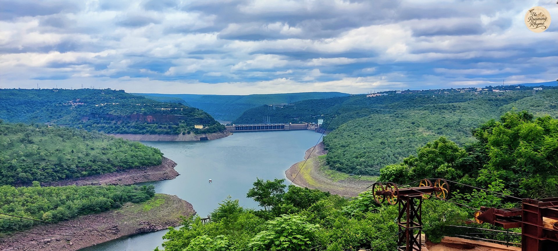 From above Pathalganga - panoramic view of Srisailam Dam and its vast reservoir.