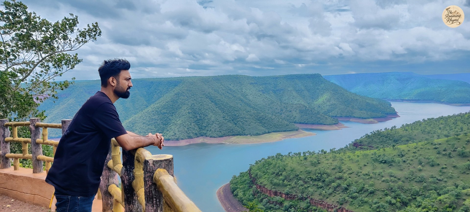 Admiring the panoramic beauty of Octopus View Point - a refreshing stop near Srisailam.