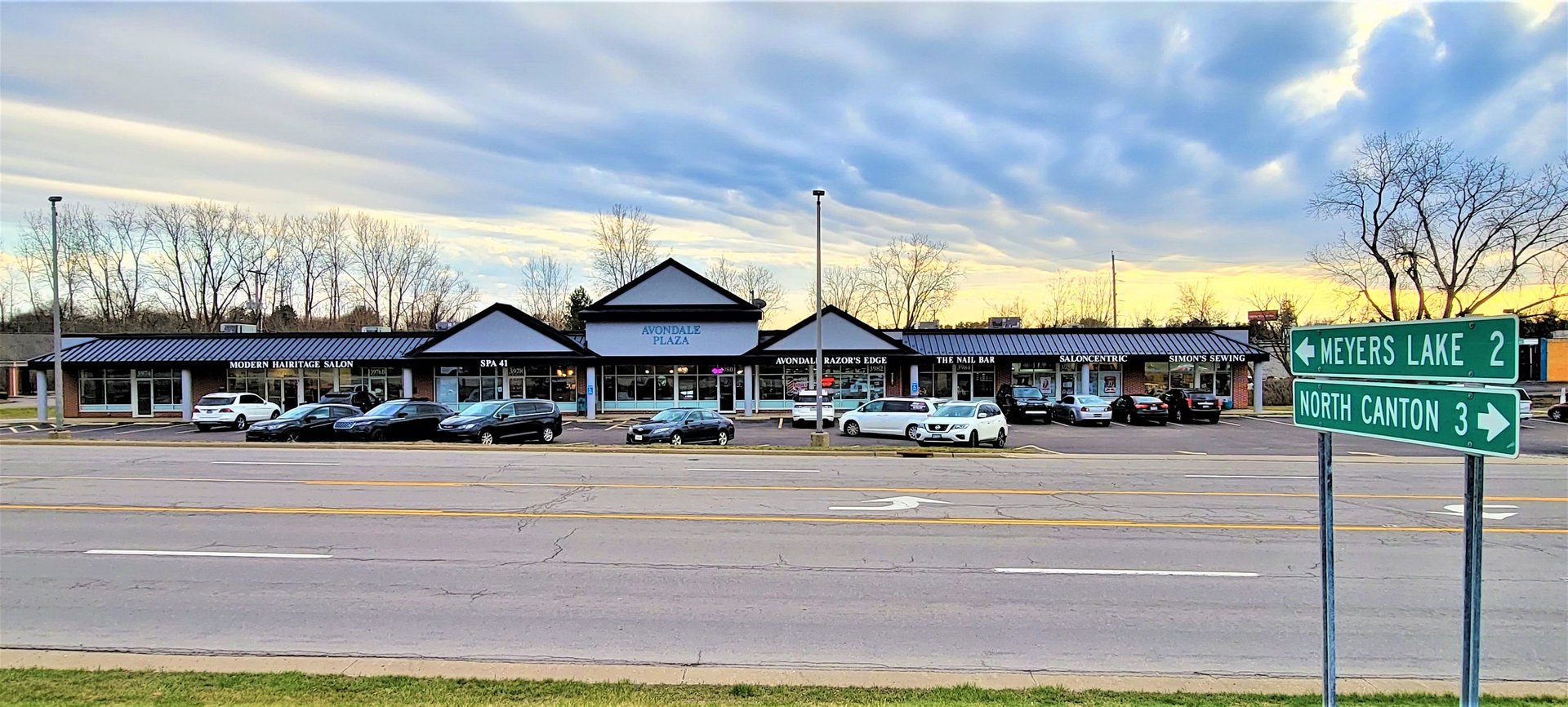 Avondale Plaza in Canton Sold and leased by jerry blake