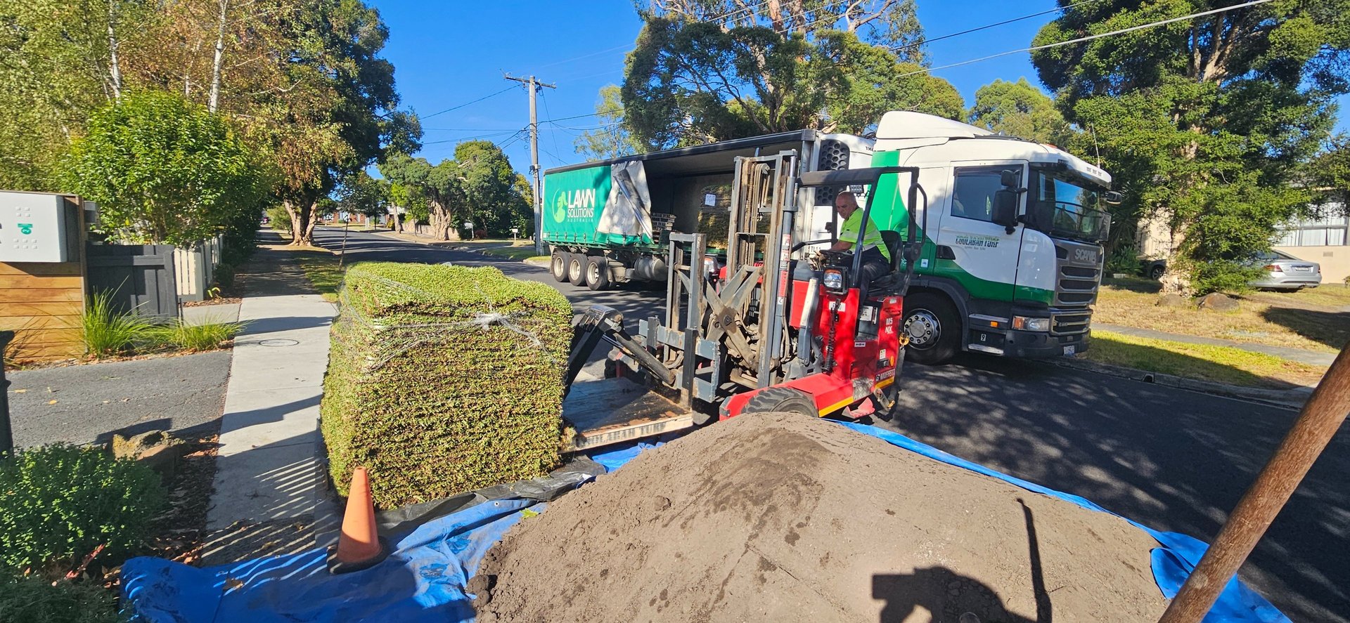 Project renovation, Garden renovation, Landscaping completely newly laid buffalo lawn