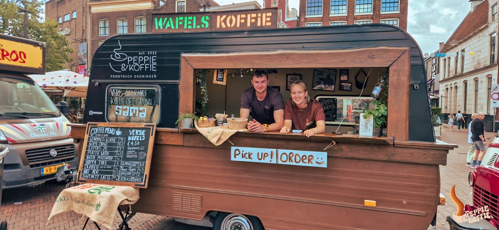 Foodtruck Groningen peppie & koffie catering events festivals bedrijfsfeestjes