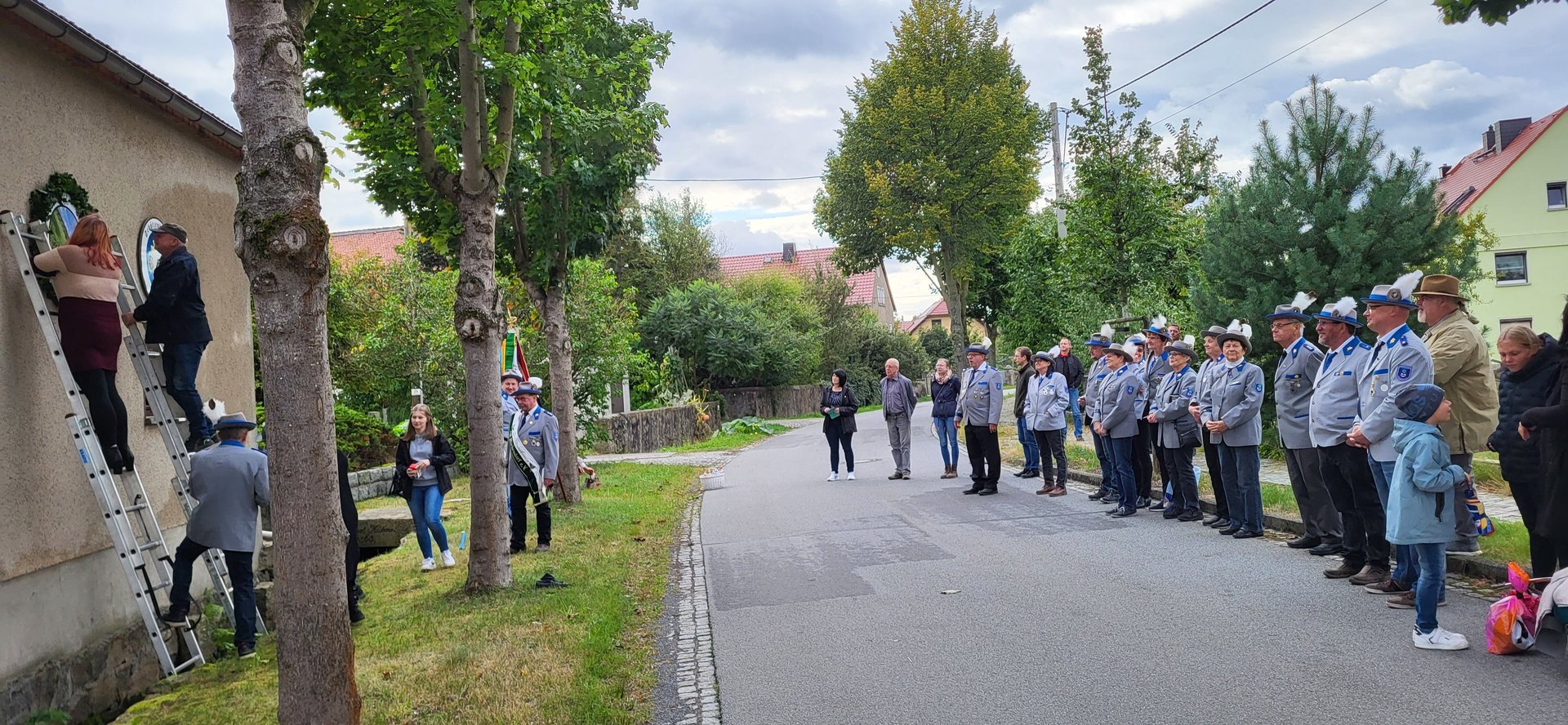 Aufhängen der Schützenscheibe