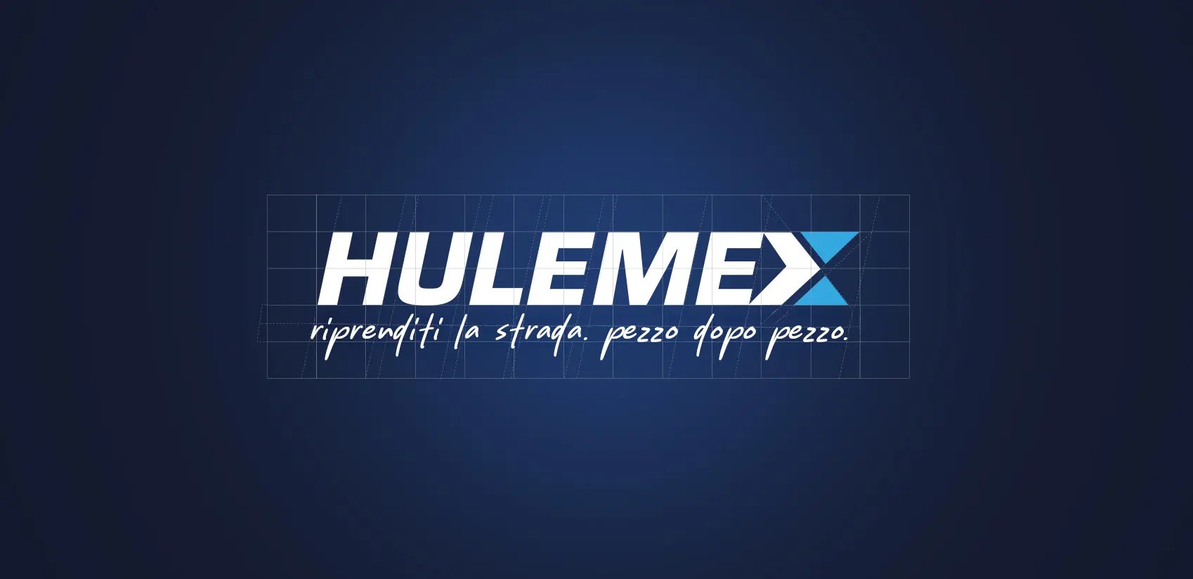 Logo Hulemex con claim riprenditi la strada, pezzo dopo pezzo su griglia grafica.