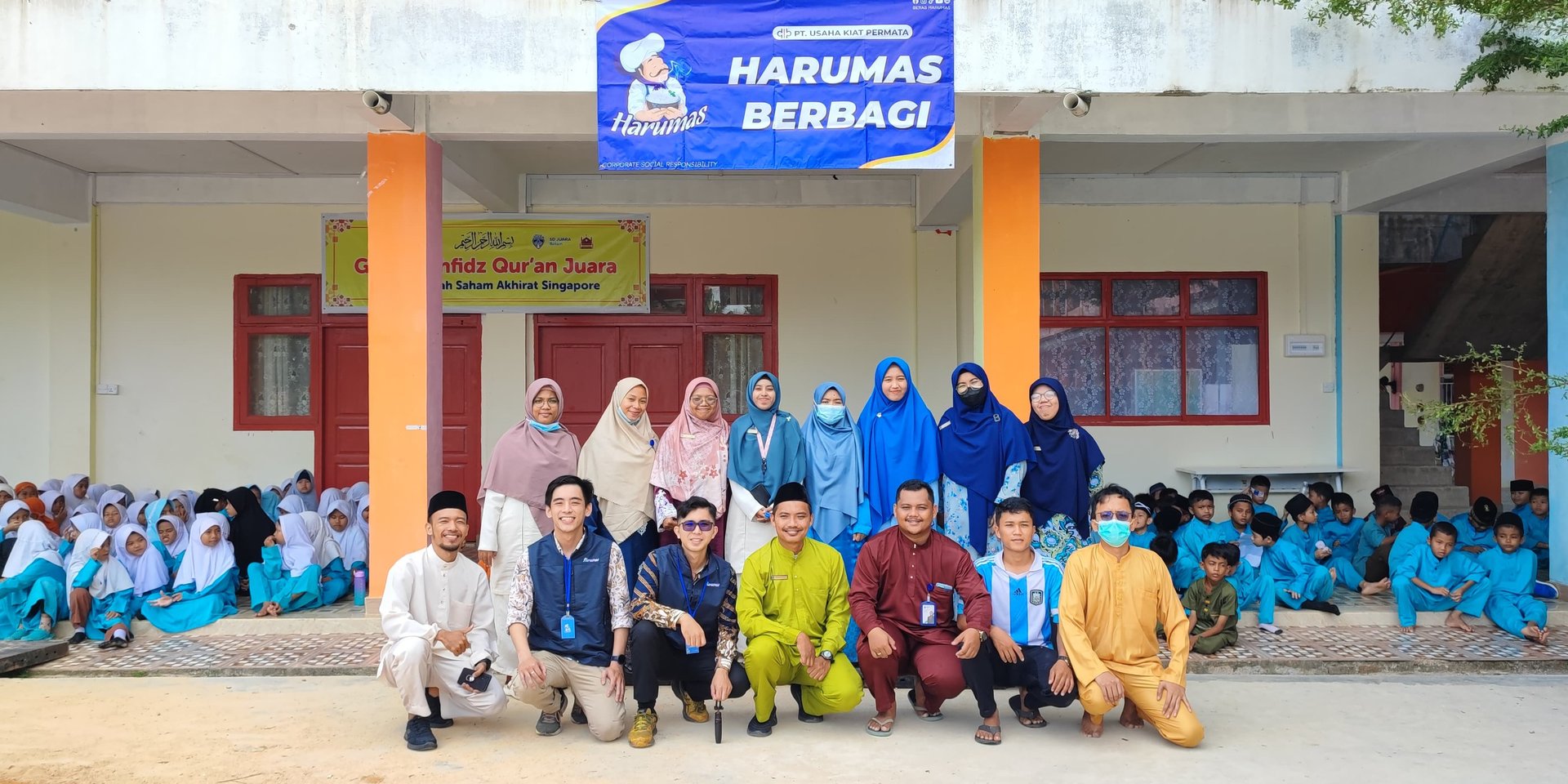 SD Juara Batam Harumas Berbagi PT Usaha Kiat Permata CSR