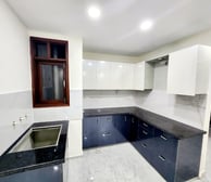 Open Modular Kitchen of 3 BHK Builder Floor Near Sky Mansion Chattarpur