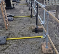 Freestanding balustrade