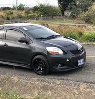2010 toyota yaris and its tyre option