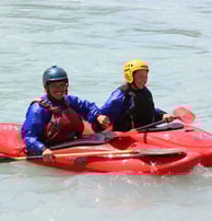 descente eau vive accompagnée moniteur canoë kayak