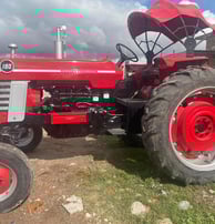 TRACTOR MASSEY FERUSON 180