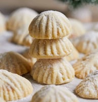 Maamoul with Pistachio