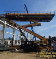 Mobile Crane Atap Baja Ringan