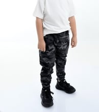 joggers camuflados