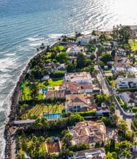 sea side with houses and houses in the background
