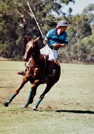 Polo icon Brett Kiely mid chukka by Photographer Peter Pickering