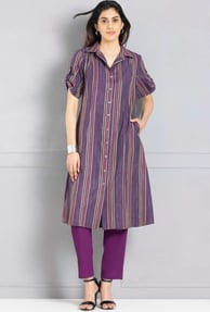 The perfect mix of Indian and western aesthetics, shirt-style kurtas feature collars and button-down