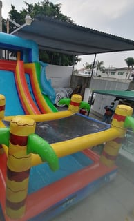 Venta de Inflables Acuaticos de Entrega inmediata www.sillasymesasfiestasdelsol.com