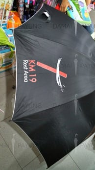Payung promosi polos golf hitam silver KM 19