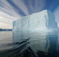 Par Rita Willaert from 9890 Gavere, Belgium —Iceberg in the Northeast Greenland National Park .