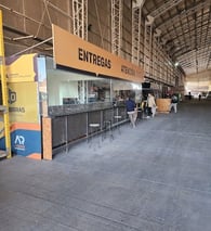 atención al cliente y entregas de pedidos